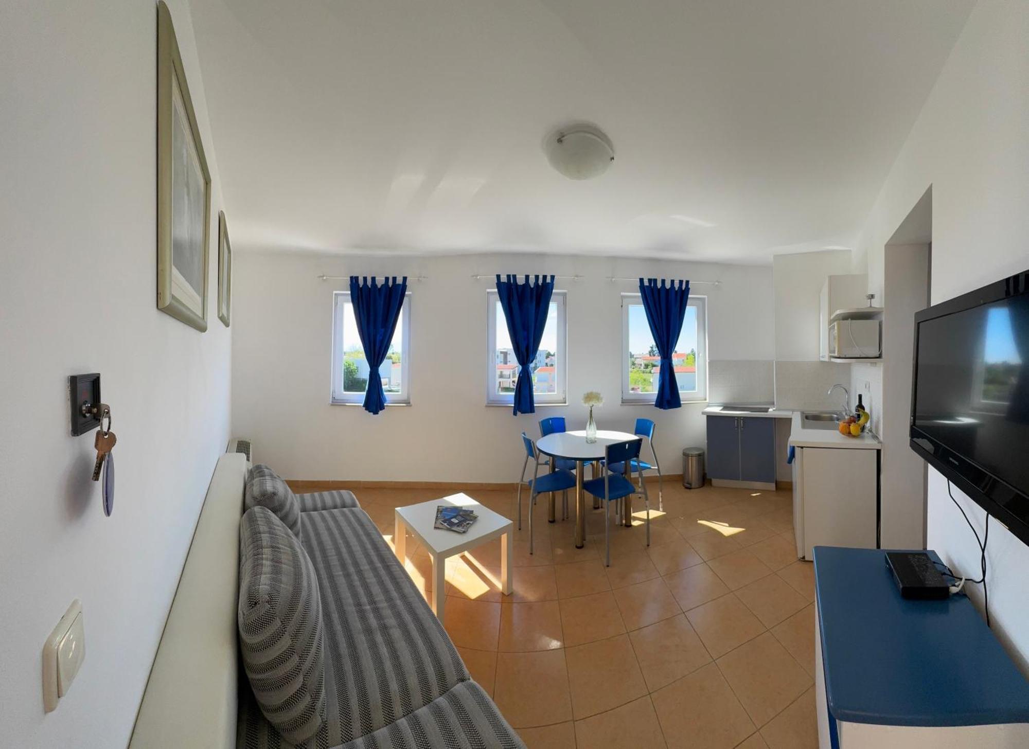 Aparthotel Sun & Sea Nin-Sabunike Esterno foto